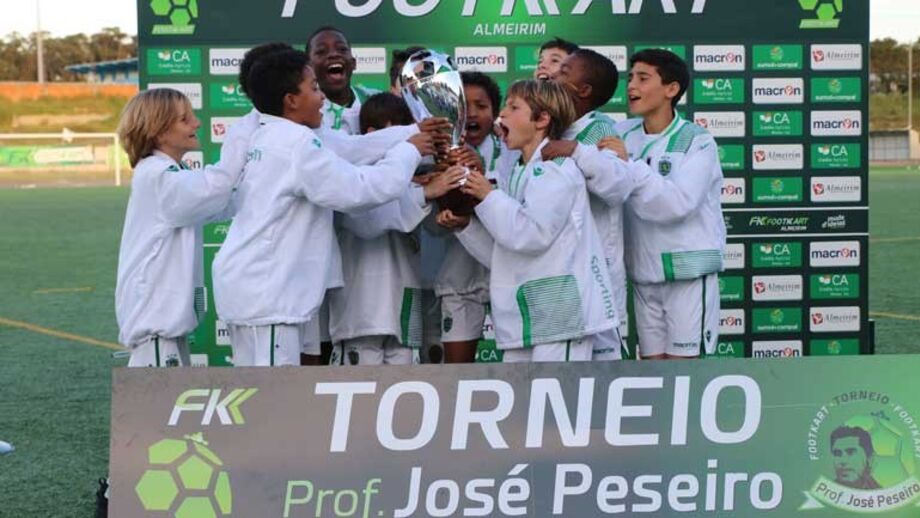 Torneio José Peseiro: Sporting faz dobradinha graças à força nos dérbis