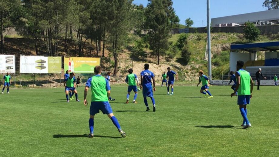 Vizela contrata guarda-redes para o... playoff
