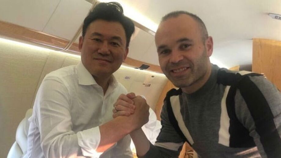 Andrés Iniesta assinou contrato com clube japonês