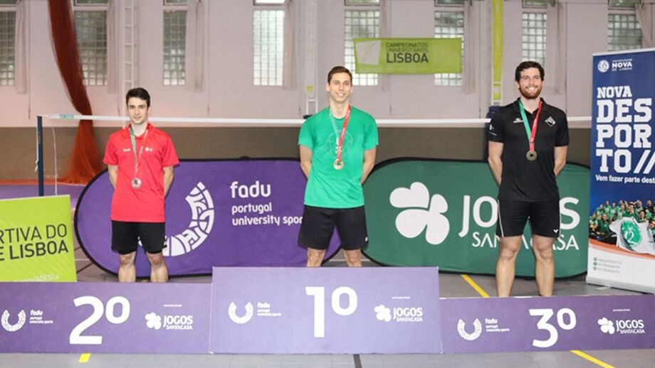 Bernardo Atilano e Mariana Chang conquistam Nacional Universitário de Badminton