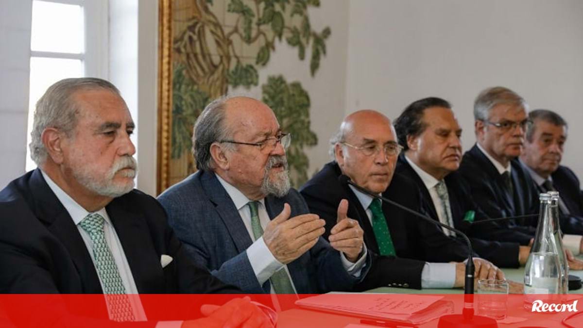 MAG Recebeu Parecer Positivo De Seis Professores Da Universidade De