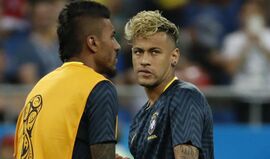 Neymar mudou de penteado... outra vez!