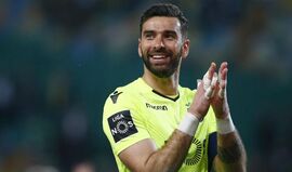 Rui Patrício completa onze 'made in' Portugal do Wolverhampton