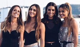 Carolina Patrocínio e as manas mais giras do país