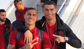 É este o 'mood' de Ronaldo antes da decisão com o Irão