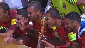 Portugal conquista Mundialito de futebol de praia na despedida de Alan