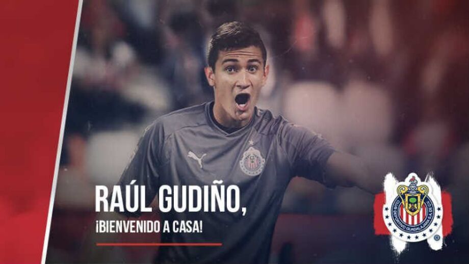 Guarda-redes Raúl Gudiño deixa FC Porto e regressa ao Chivas
