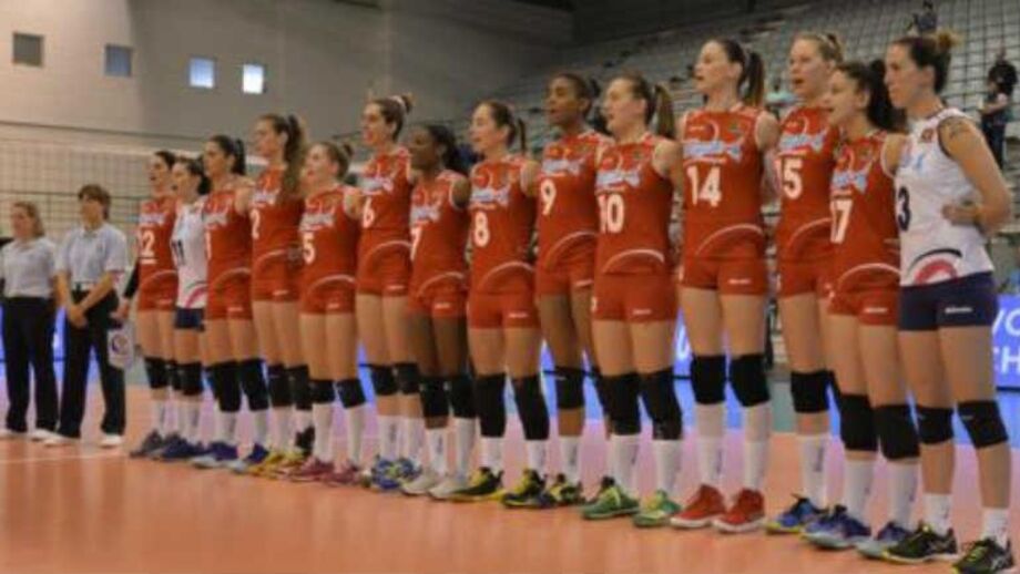 Seleção feminina perde com a Bulgária na Liga de Ouro Europeia