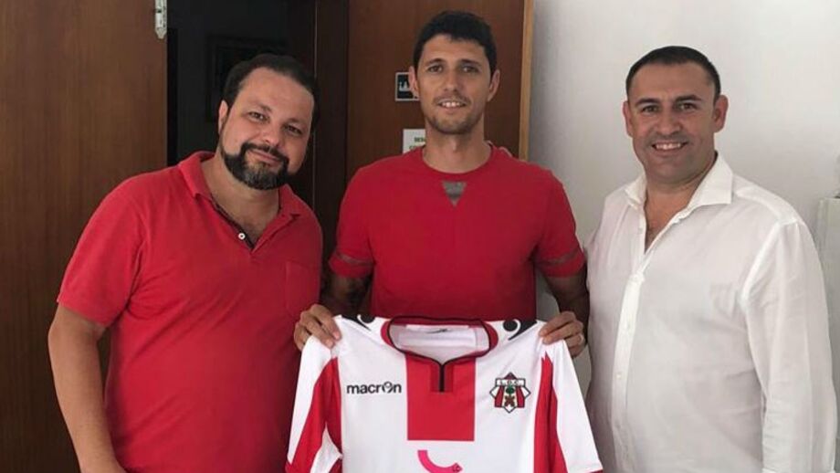 Hélio Pinto reforça Louletano