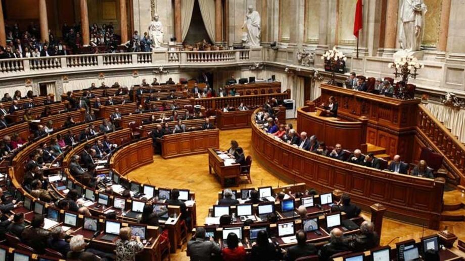 Existem 19 deputados arguidos no Parlamento