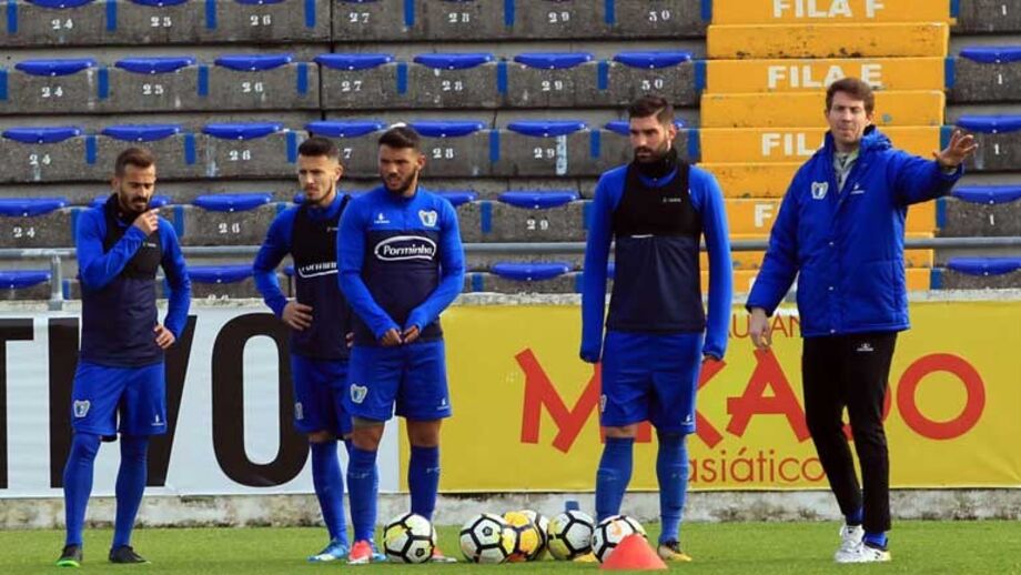 Famalicão inicia época com 18 futebolistas