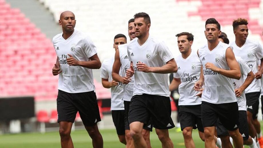 Arranque conta com 30 jogadores