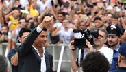 Ronaldo dá gorjeta generosa em hotel de luxo
