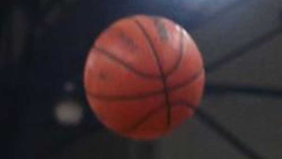 SEF detetou cinco jogadores em situação irregular em clubes de basquetebol