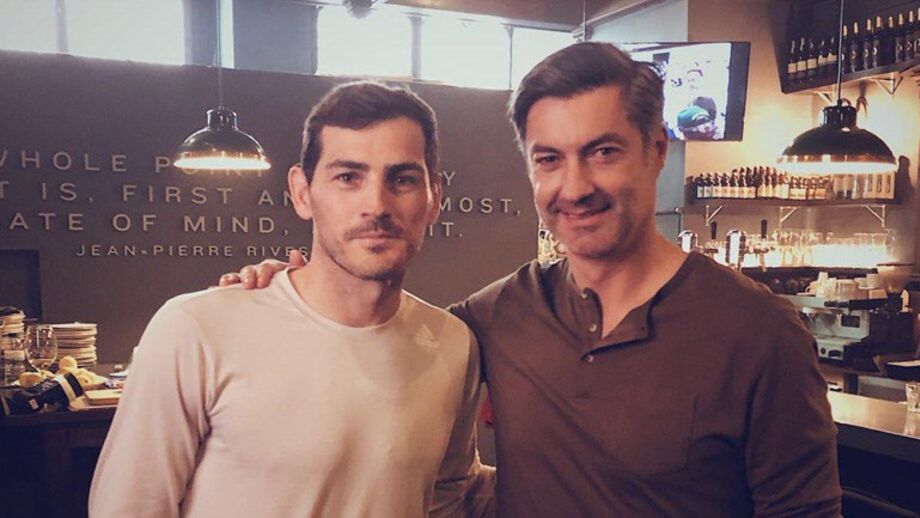 Vítor Baía e Iker Casillas no júri dos prémios 'The Best'