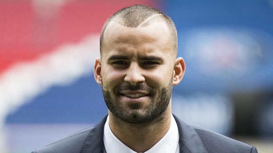 Mercado a ferver: Espanhol apontado ao FC Porto em dia de olhos postos em Ronaldo