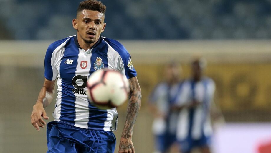 Soares