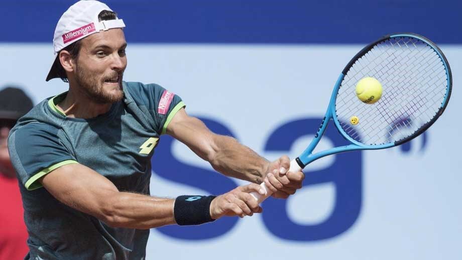 João Sousa eliminado na primeira ronda do torneio de Gstaad