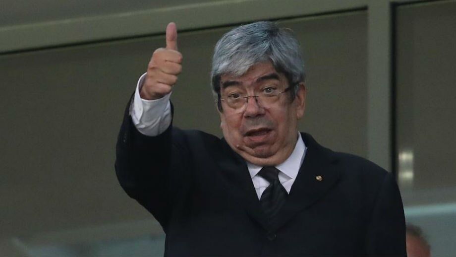 Ferro Rodrigues vai propor aprovação de voto de louvor aos jogadores
