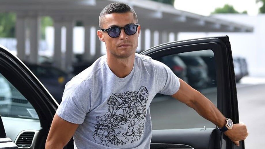 Trezeguet: «Cristiano ajuda muito mas é preciso calma»