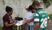 Recolha de assinaturas para o candidato à presidência José Maria Ricciardi