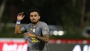 Alex Telles (4) - Estreou-se a marcar esta temporada, com um golo de alta importância para o FC Porto. Mostrou sangue-frio no momento decisivo da partida, ao converter o penálti que deu o triunfo aos dragões. Assistiu, de livre, Diogo Leite para o golo inaugural.