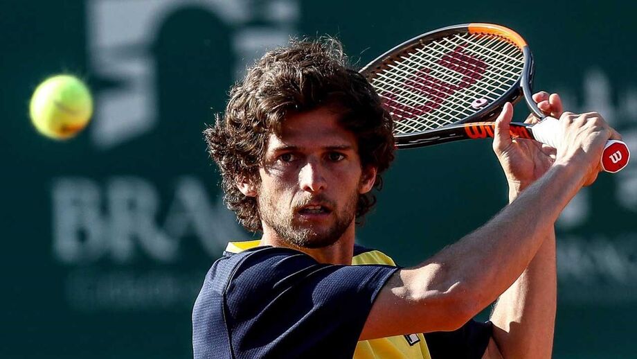 Pedro Sousa apura-se para os 'quartos' do challenger de Liberec