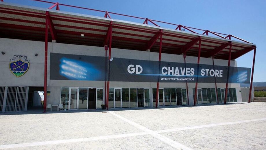 Chaves empata com Sp. Gijón antes da visita ao FC Porto