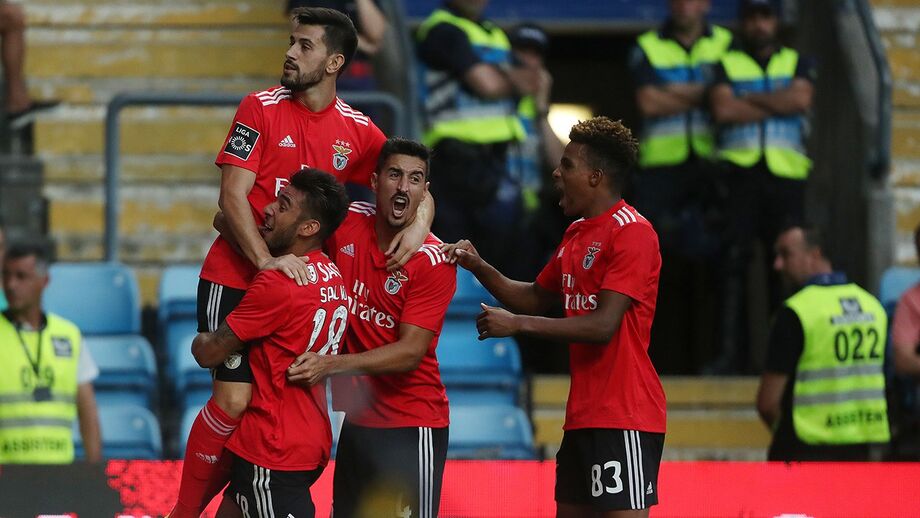 Pizzi na senda do rei eusébio