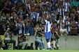 Aboubakar (3) - Marcou um golo fácil e assinou alguns pormenores interessantes.