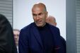 Zidane, Lizarazu e Boghossian - Tornaram-se acionistas minoritários do clube de futebol Evian