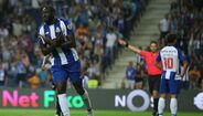 Marega (3) - Atirou ao poste no segundo tento e fez o terceiro. Vai ganhando ritmo e recuperando a confiança.