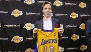 Steve Nash - Tornou-se acionista do Maiorca e dos Vancouver Whitecaps