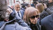 Fátima Galante, em silêncio, entrou à frente do ex-marido