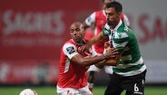 André Pinto (nota 2) - Na ausência de Coates, cabia-lhe a ele evitar o remate de Dyego Sousa. Hesitou e o brasileiro marcou o golo da vitória da equipa bracarense