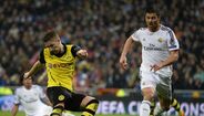 Xabi Alonso - Devia 2,49 milhões de euros, pagou 2,02 milhões de multa