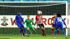 Dragões arrancam Premier League International Cup com empate