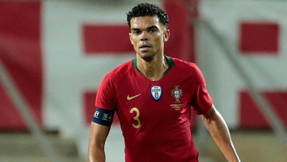 Pepe continua com Bruno Alves e Couto na mira