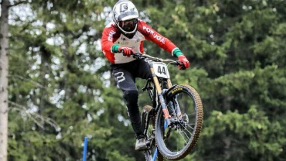 Três portugueses na final do mundial de BTT de downhill