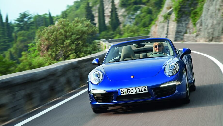 Porsche 911 Carrera 4