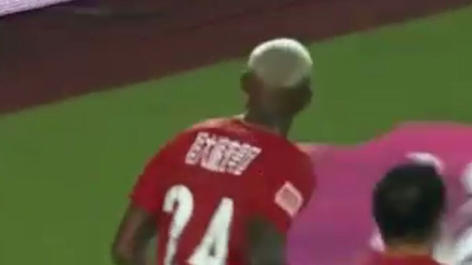 Talisca de novo em destaque: este golo deu a vitória ao Guangzhou Evergrande