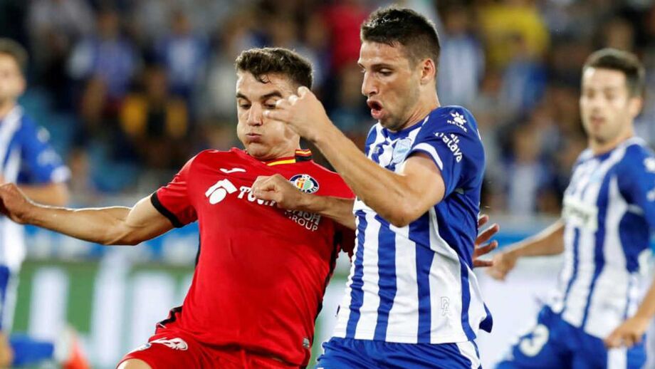 Alavés empata e falha colagem a Barcelona e Real Madrid
