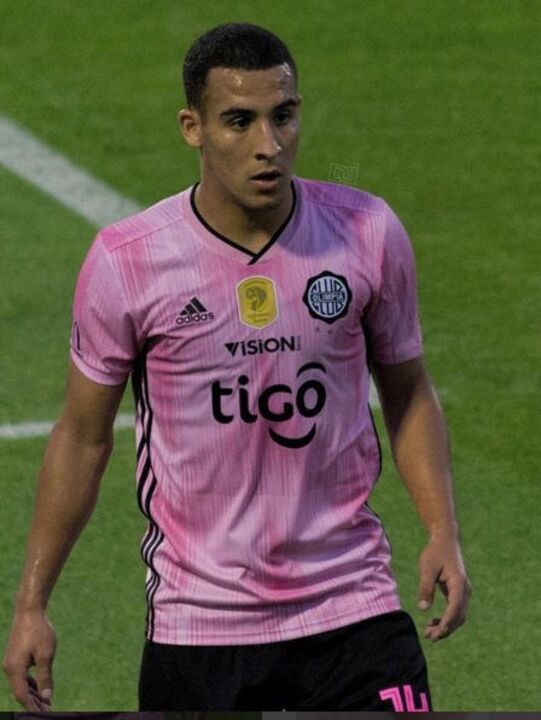 Fernando Cardozo (Olimpia Asunción/Paraguai) - Médio, nasceu a 8 de fevereiro de 2001