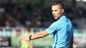 Arbitragem alvo de críticas