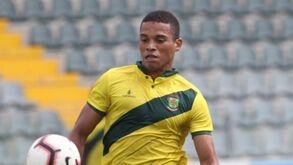 Uilton recupera na paragem