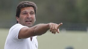 Sucessor de Tralhão dentro de casa 