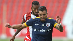 Açorianos vencem e sobem provisoriamente ao quarto lugar