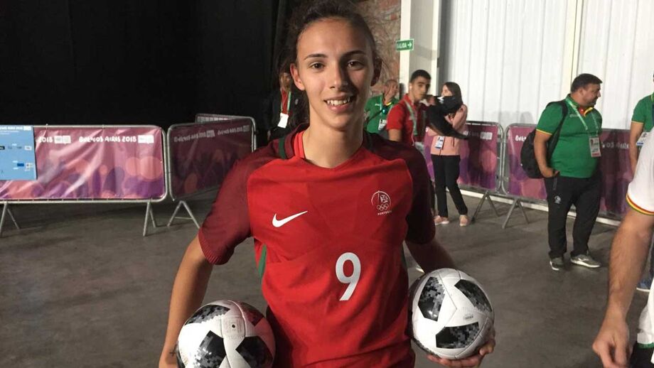 Fifó e o ouro nas Olímpiadas da Juventude: «Jogo sempre para ganhar seja o que for»