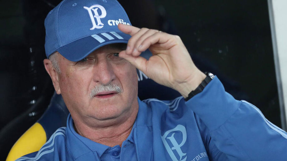 Scolari arrisca seis jogos de suspensão