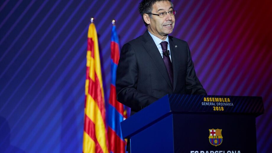 Presidente do Barcelona em 'versão Pai Natal': as excêntricas ofertas de Bartomeu